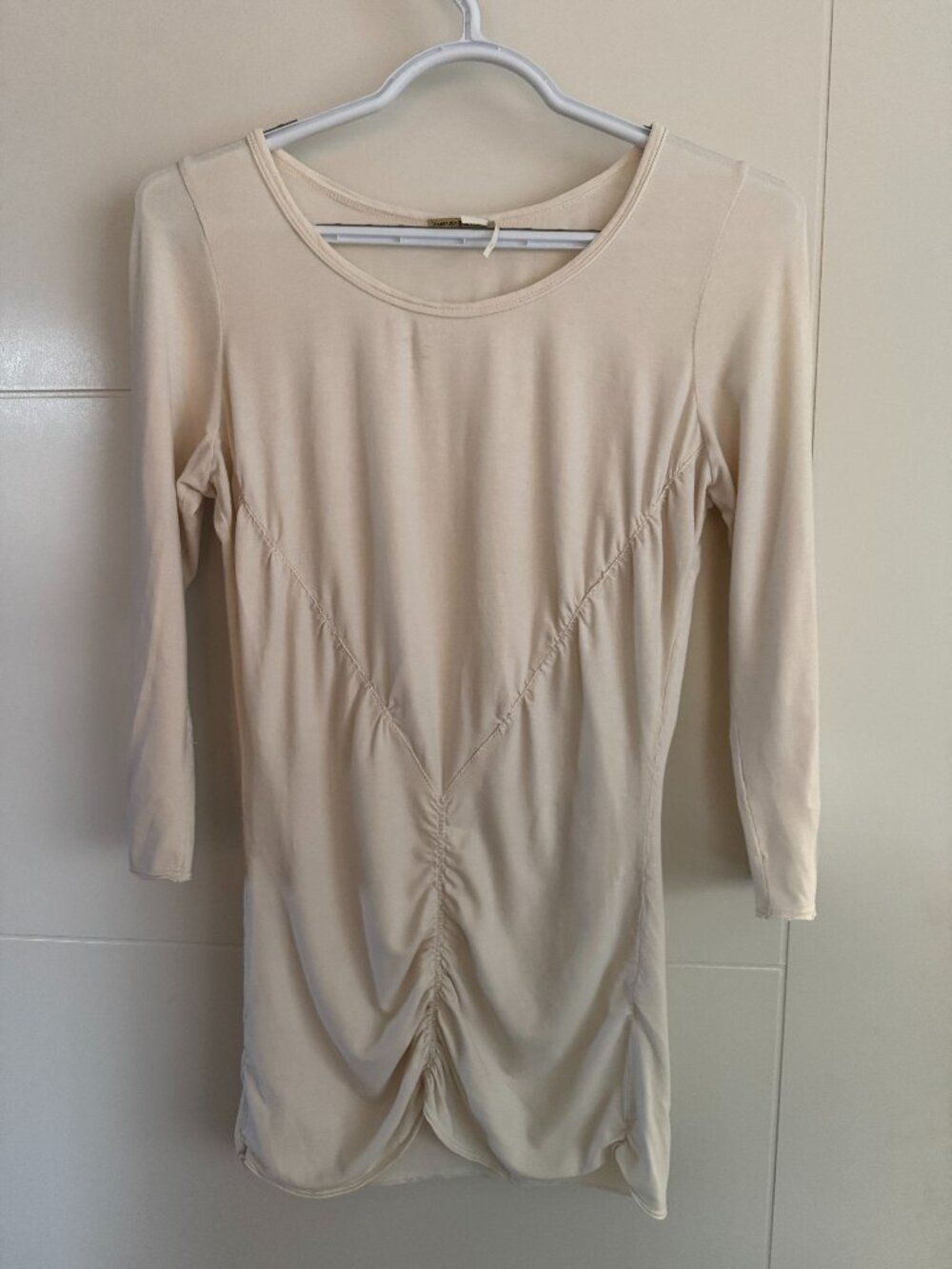 Max Studio Ruched Front 3/4 Sleeve Top